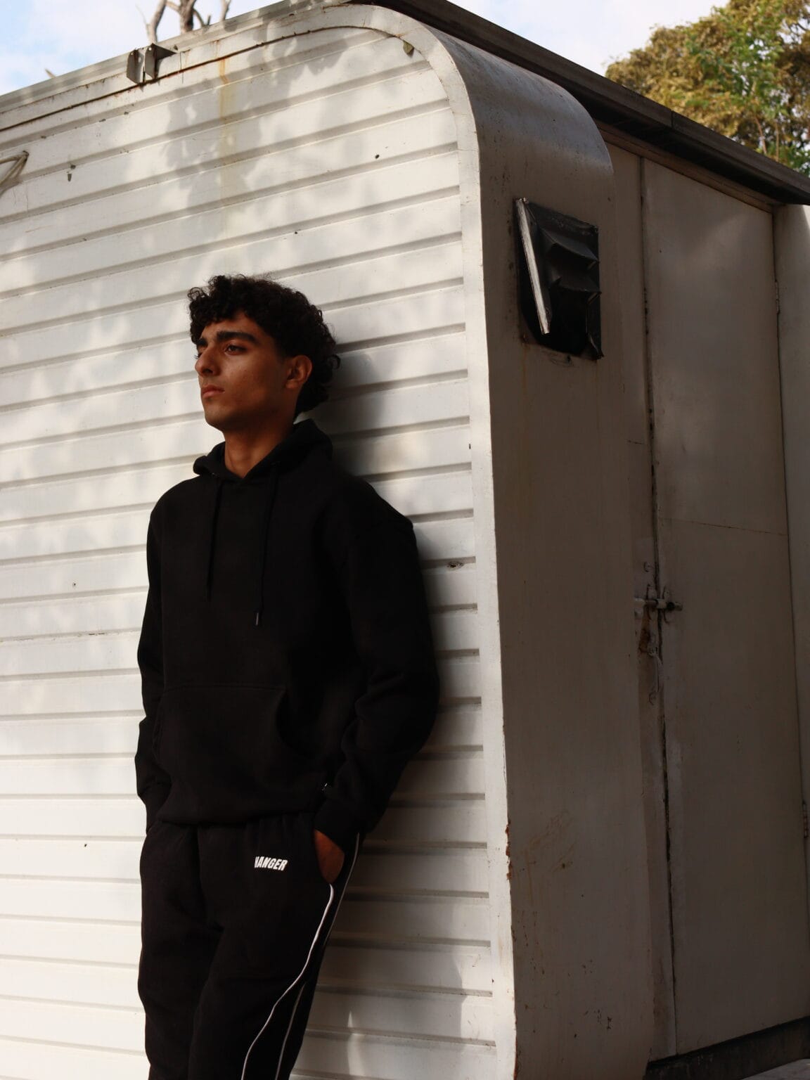 Chahatein Hoodie – Black | 320 GSM Cotton Fleece