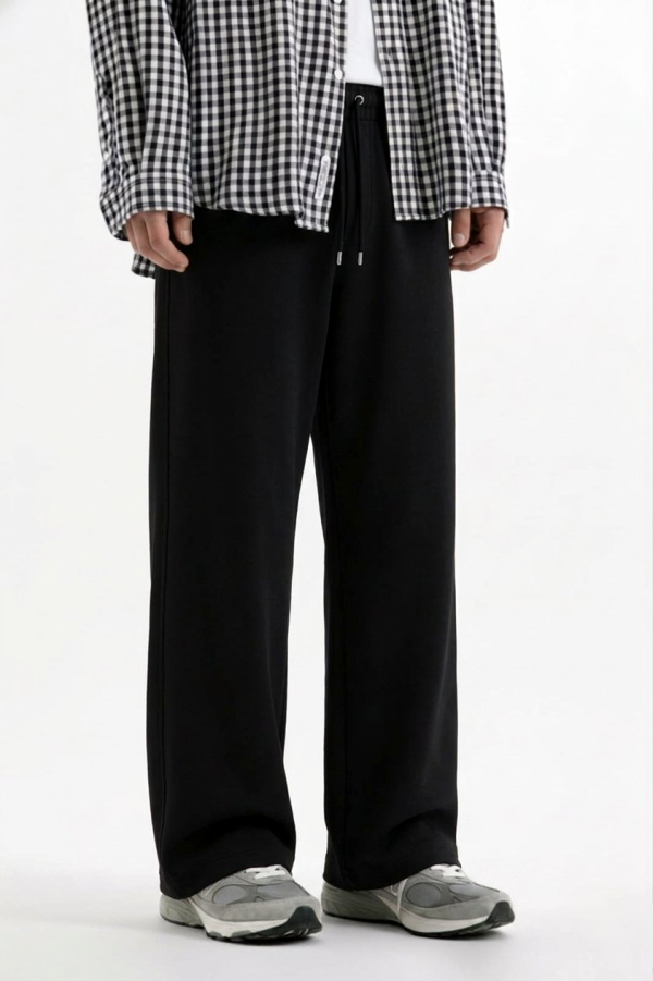 Black Baggy Wide Leg Trouser Pakistan – 320 GSM Cotton Fleece | Chahatein
